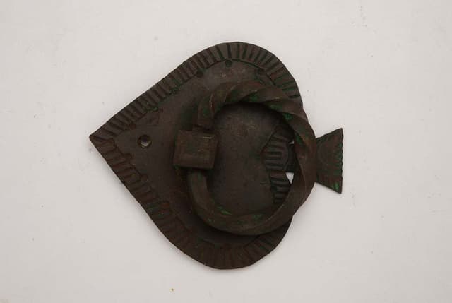Round iron door knob, classic design