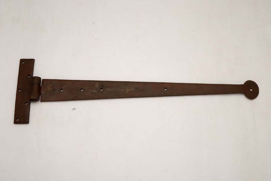 Wrought iron hinge — alternate profile