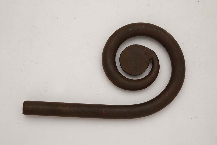 Monkeytail wrought iron finial