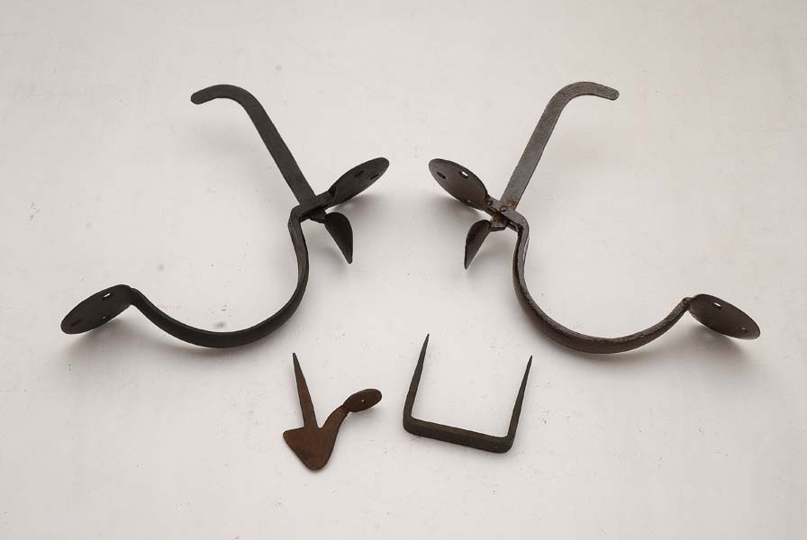 Wrought iron thumb latch